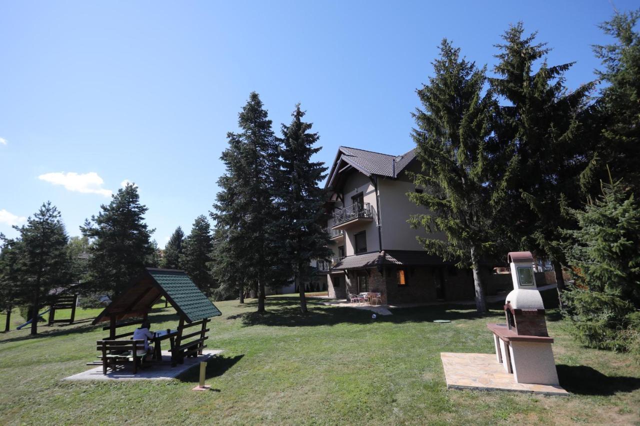 Mipet Apartmani Zlatibor Eksteriør bilde