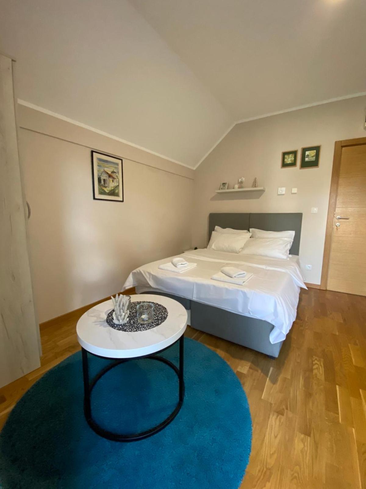 Mipet Apartmani Zlatibor Eksteriør bilde